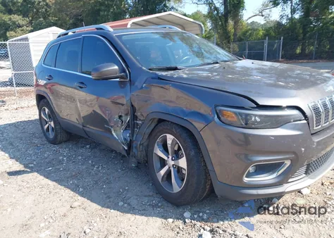 2019 Jeep Cherokee Limited 4X4 z USA, uszkodzony, nr VIN 1C4PJMDX2KD284219